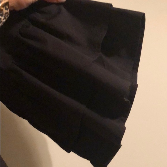 Black Ruffle Sleeve - Picture 2 of 2